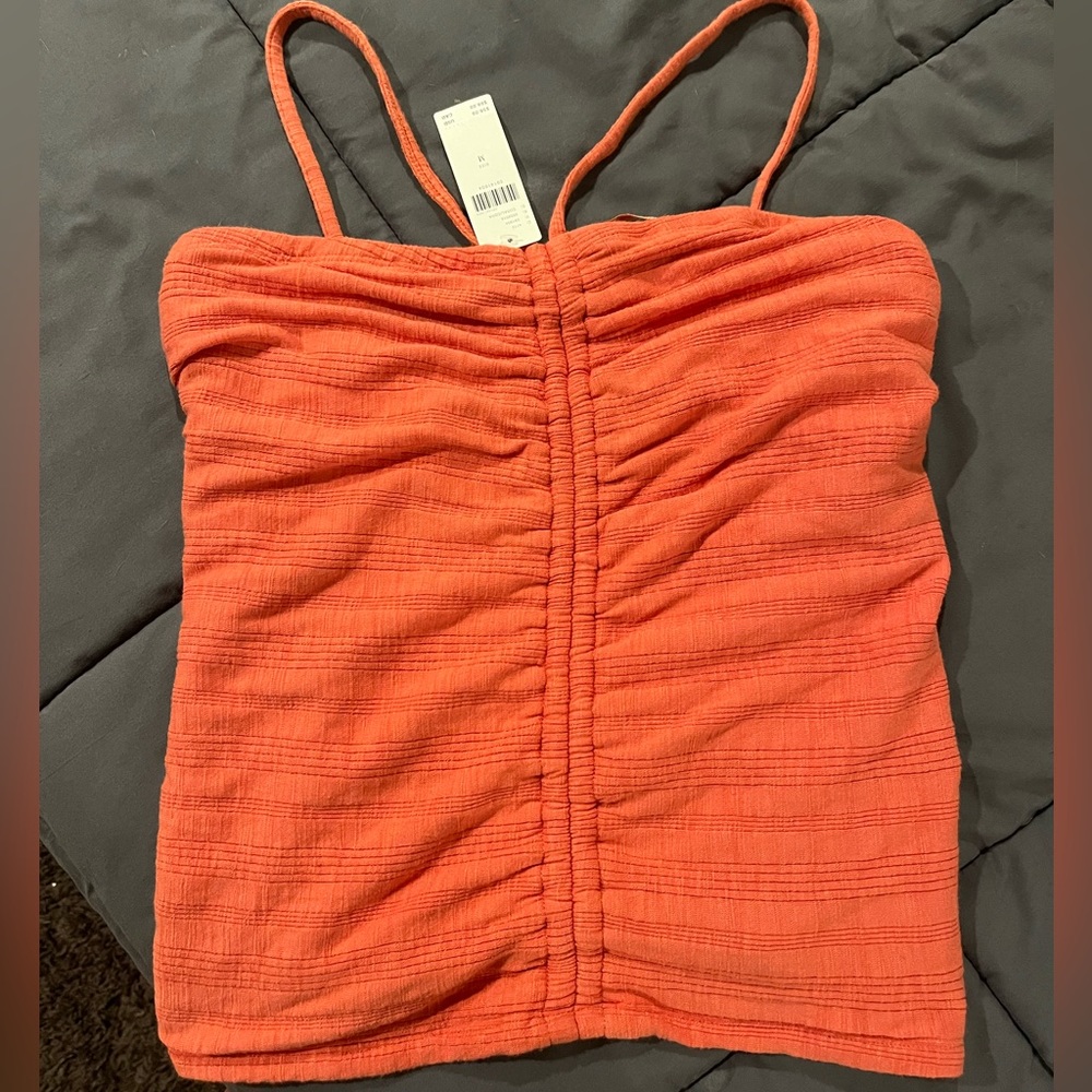 Anthropologie tank, NWT, size medium. Beautiful coral color.